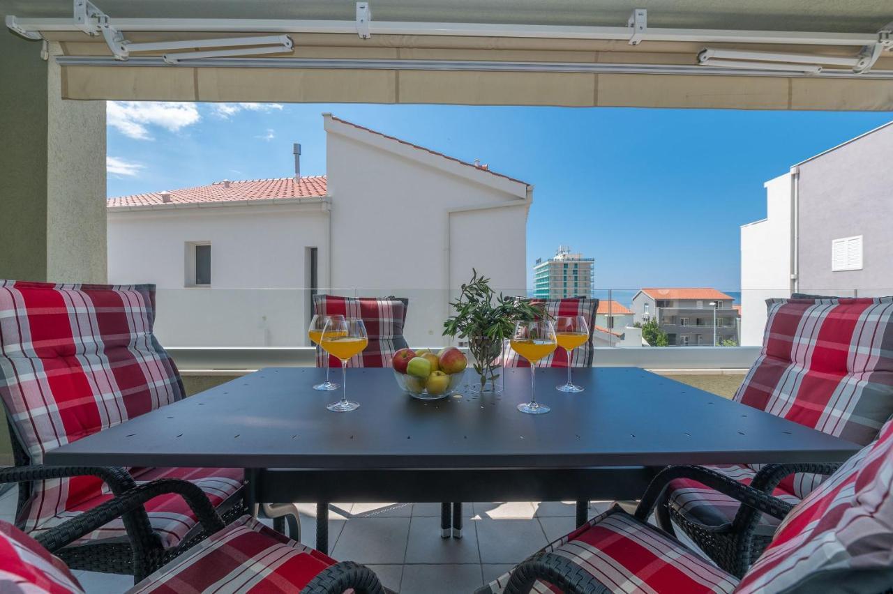 Luxury Apartment Purple Summer Sea View Makarska Buitenkant foto